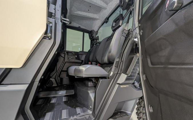 2026 Can-Am Defender MAX Limited HD11 Desert Tan & Carbon Blac