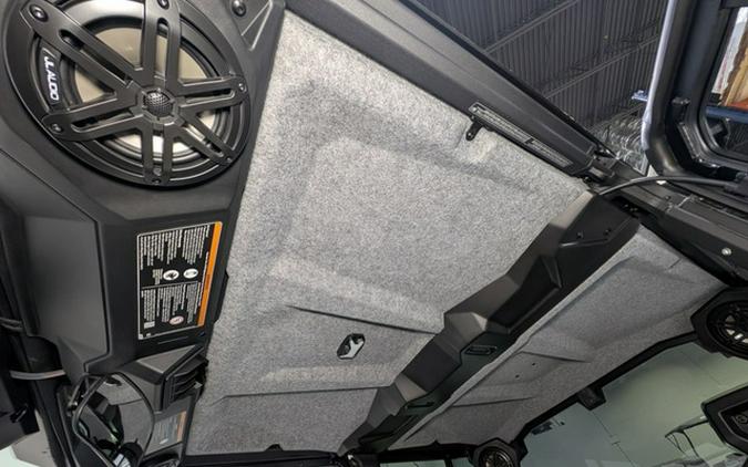 2026 Can-Am Defender MAX Limited HD11 Desert Tan & Carbon Blac