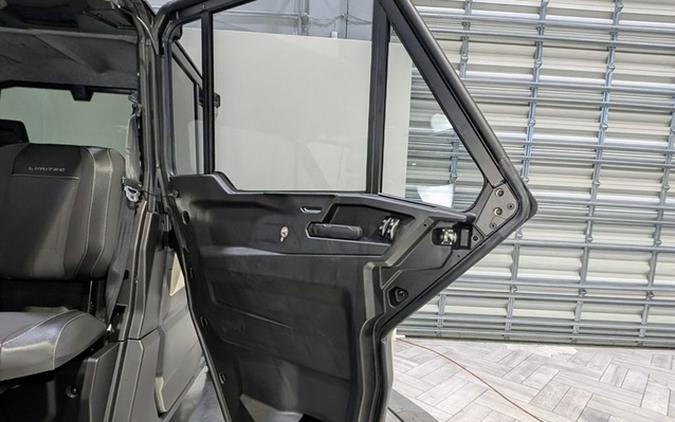 2026 Can-Am Defender MAX Limited HD11 Desert Tan & Carbon Blac