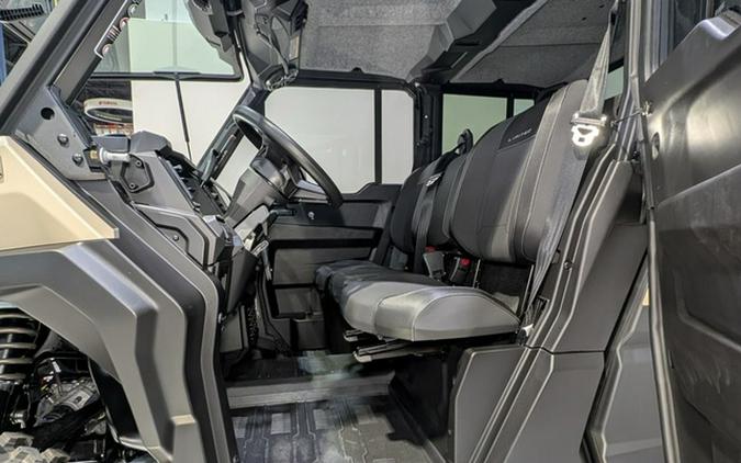 2026 Can-Am Defender MAX Limited HD11 Desert Tan & Carbon Blac