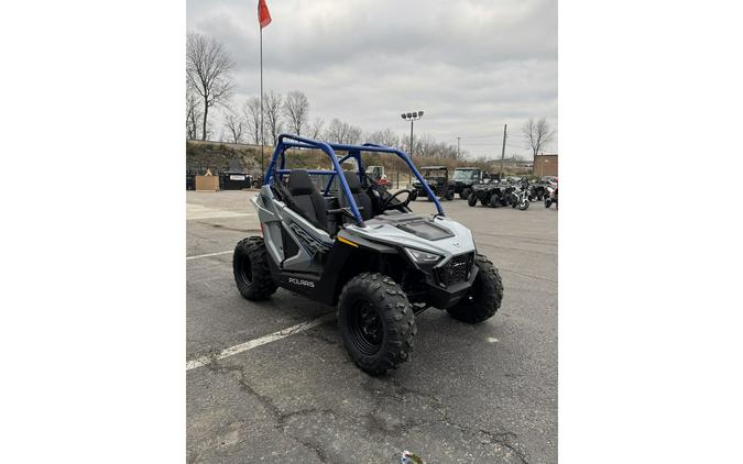 2026 Polaris RZR 200 EFI