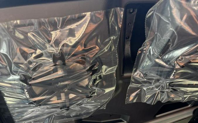 2026 Can-Am Defender MAX Lone Star Cab HD11