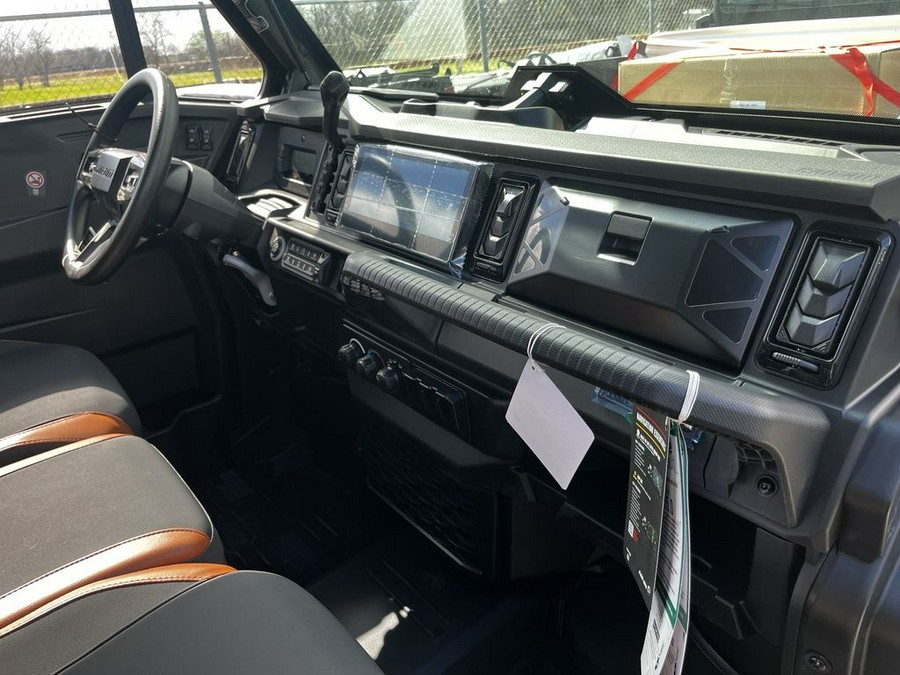 2026 Can-Am Defender MAX Lone Star Cab HD11