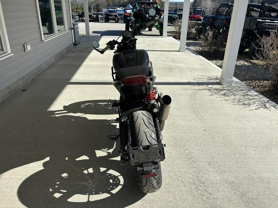 2022 Indian Motorcycle® FTR Black Smoke