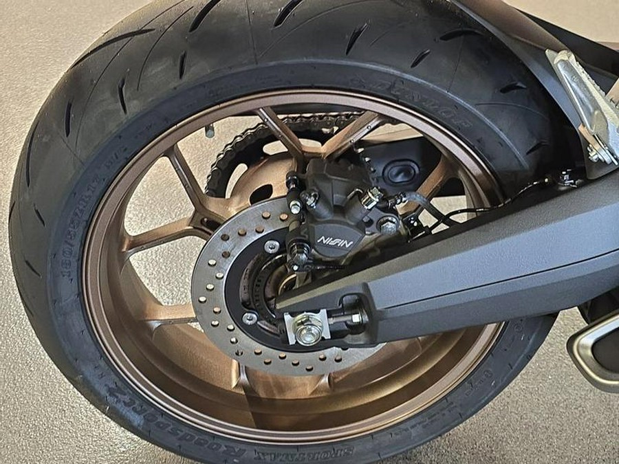 2026 Honda® CB650R E-Clutch