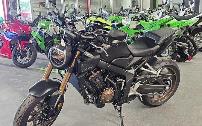 2026 Honda® CB650R E-Clutch