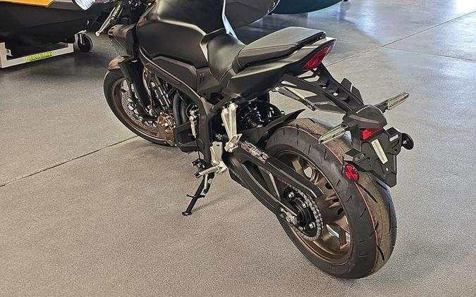 2026 Honda® CB650R E-Clutch