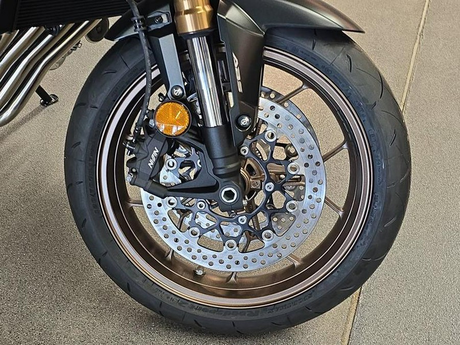 2026 Honda® CB650R E-Clutch
