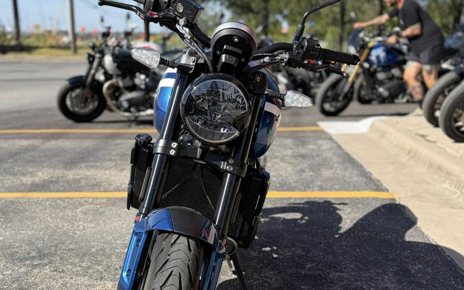 2025 Triumph Trident