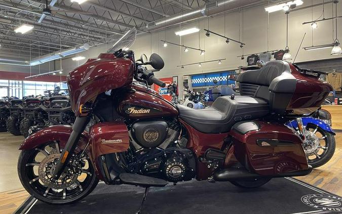 2024 Indian Motorcycle® Roadmaster® Dark Horse® w/Powerband Audio Package Maroon Metallic