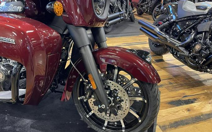 2024 Indian Motorcycle® Roadmaster® Dark Horse® w/Powerband Audio Package Maroon Metallic