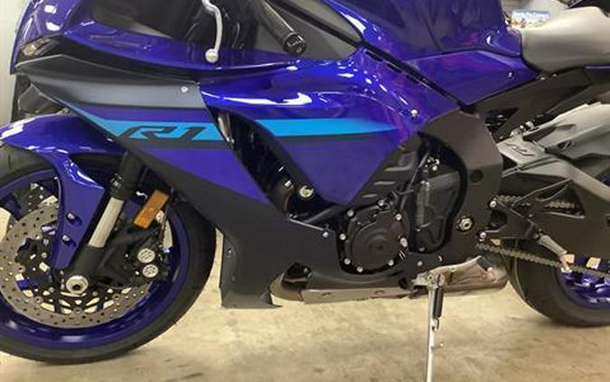 2024 Yamaha YZF-R1