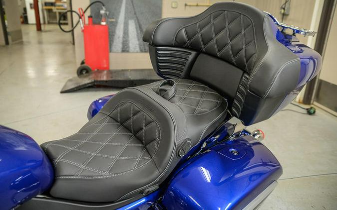 2023 Indian Motorcycle® Pursuit Limited with Premium Package Spirit Blue Metallic