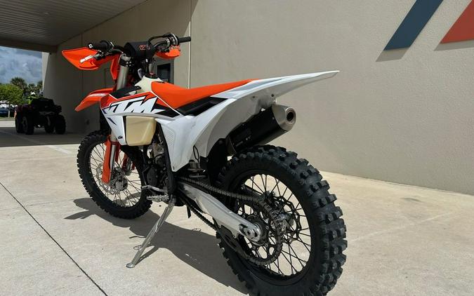 2023 KTM XC 250 F