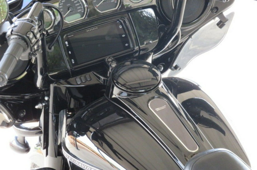 2020 Harley-Davidson® FLHXS - Street Glide® Special