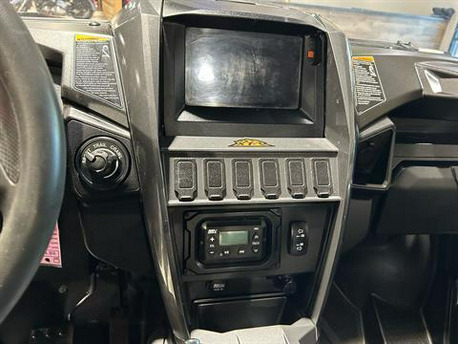 2022 Yamaha Wolverine RMAX2 1000 XT-R