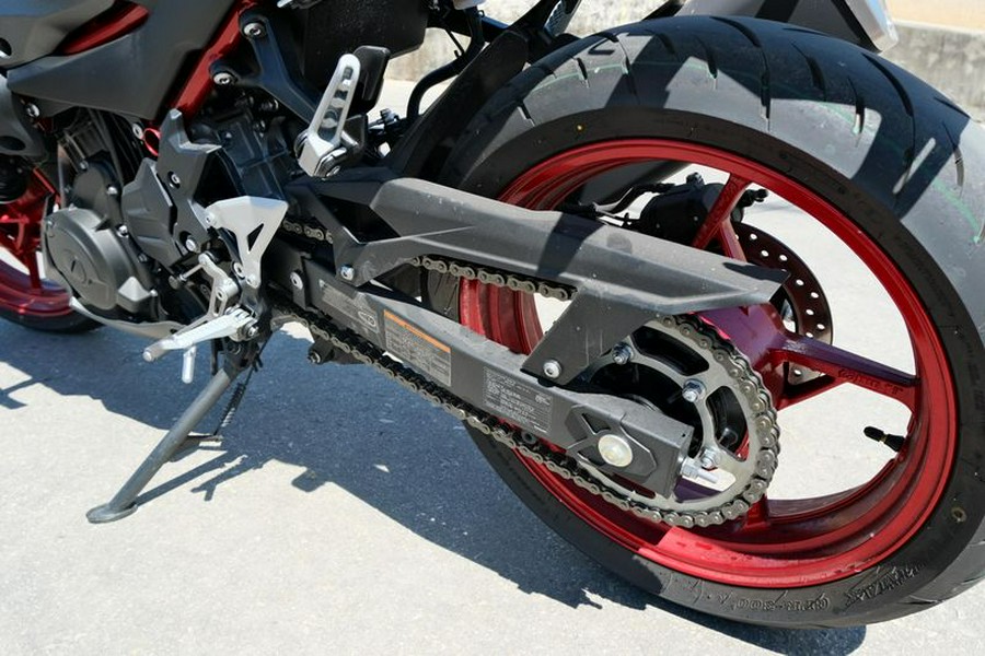 Used 2025 KAWASAKI Z500 SE ABS