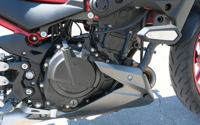 Used 2025 KAWASAKI Z500 SE ABS