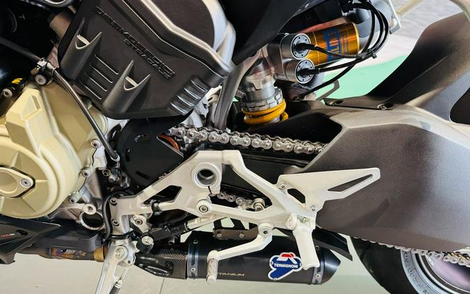 2021 Ducati Streetfighter V4 S Dark Stealth