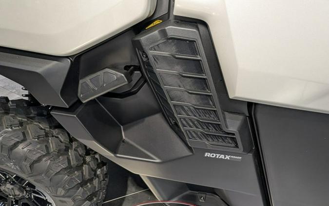 2026 Can-Am Defender MAX Limited HD11