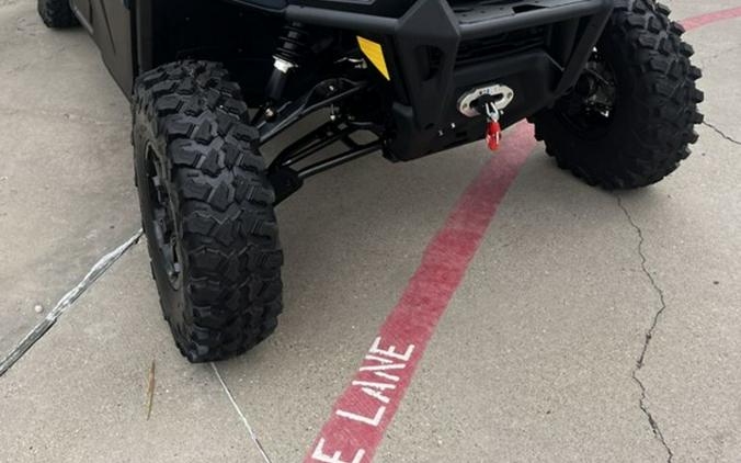 2026 Can-Am Defender PRO Limited HD10