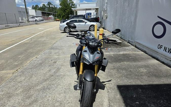 2024 Ducati Streetfighter V4 S Red