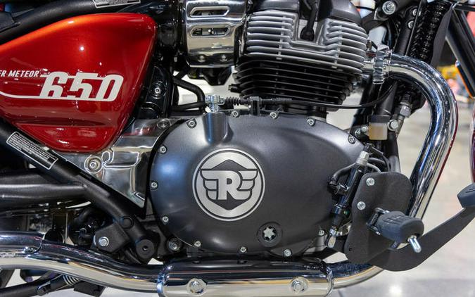 2024 Royal Enfield Super Meteor 650 Celestial Red