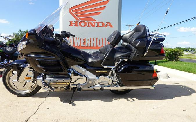 2002 Honda® GOLD WING