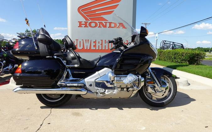 2002 Honda® GOLD WING