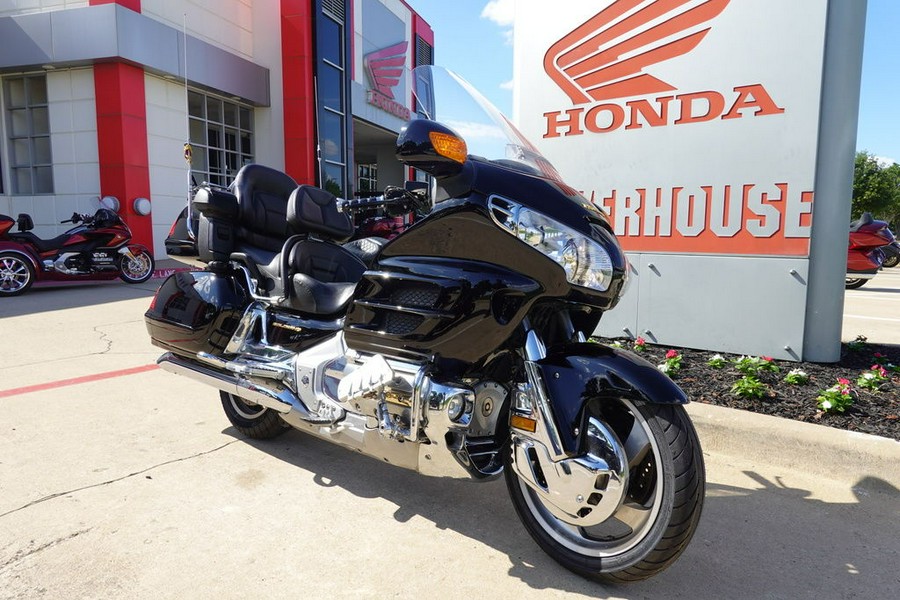 2002 Honda® GOLD WING