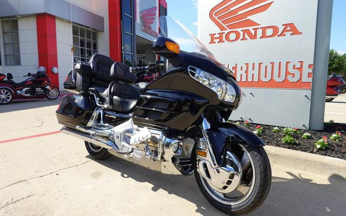 2002 Honda® GOLD WING