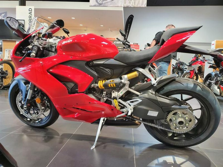 2025 Ducati Panigale V2 Red