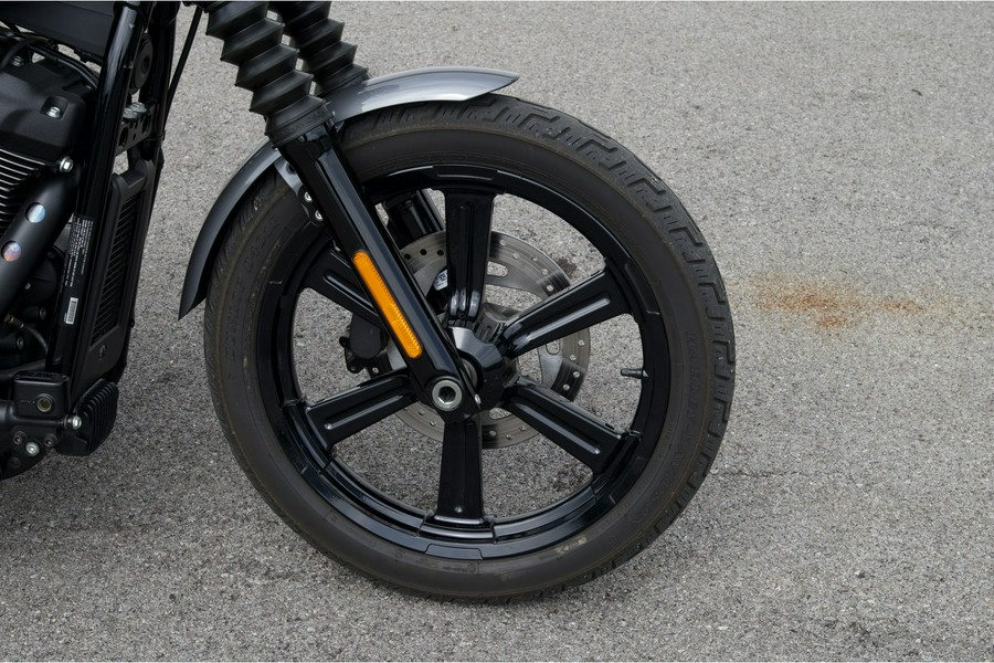 2022 Harley-Davidson® FXBBS Street Bob 114