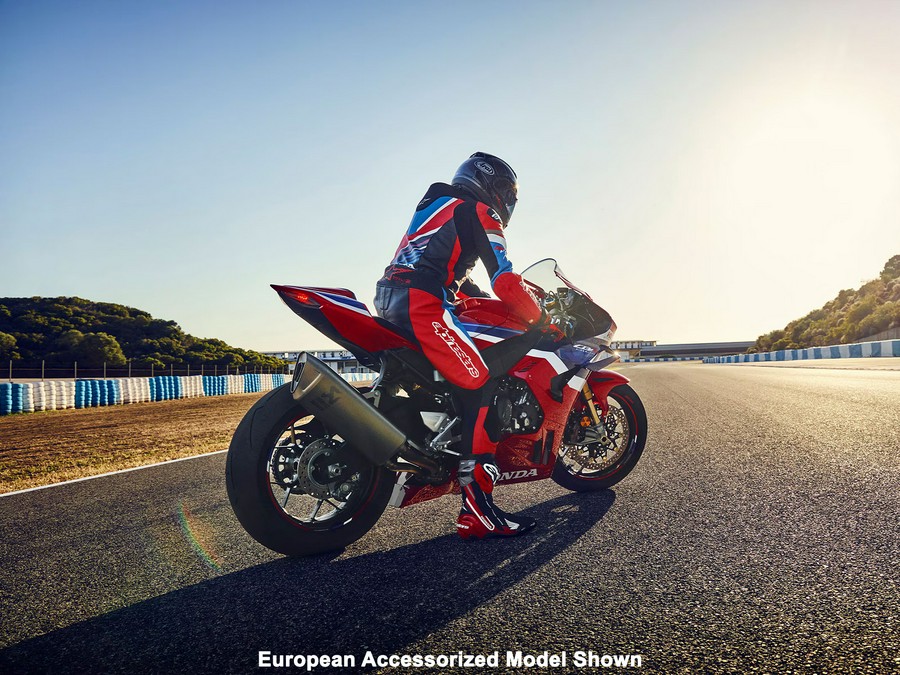 2025 Honda CBR1000RR-R Fireblade SP