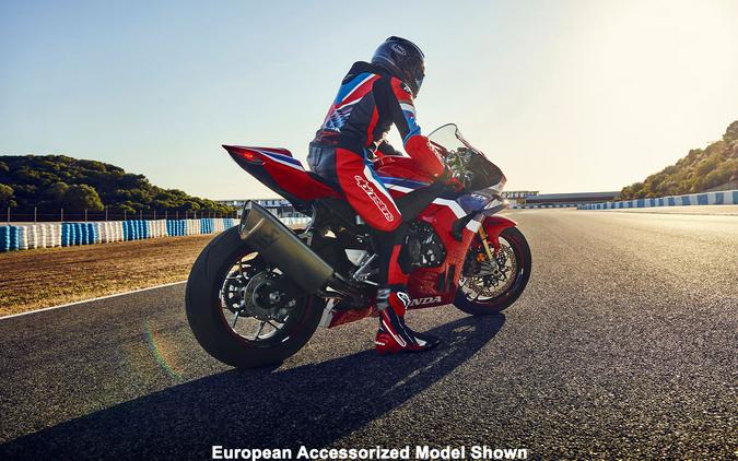 2025 Honda CBR1000RR-R Fireblade SP