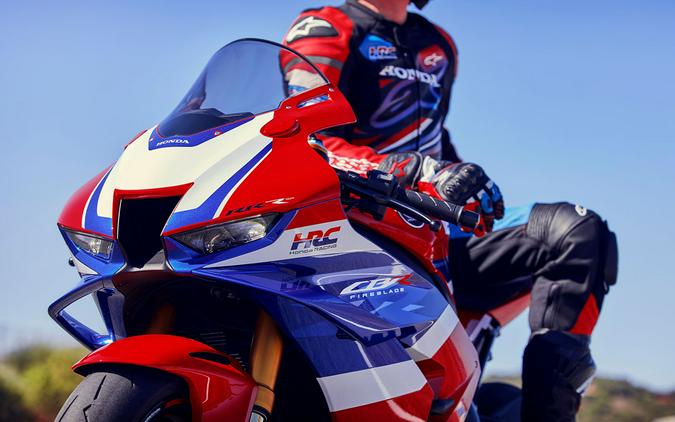 2025 Honda CBR1000RR-R Fireblade SP