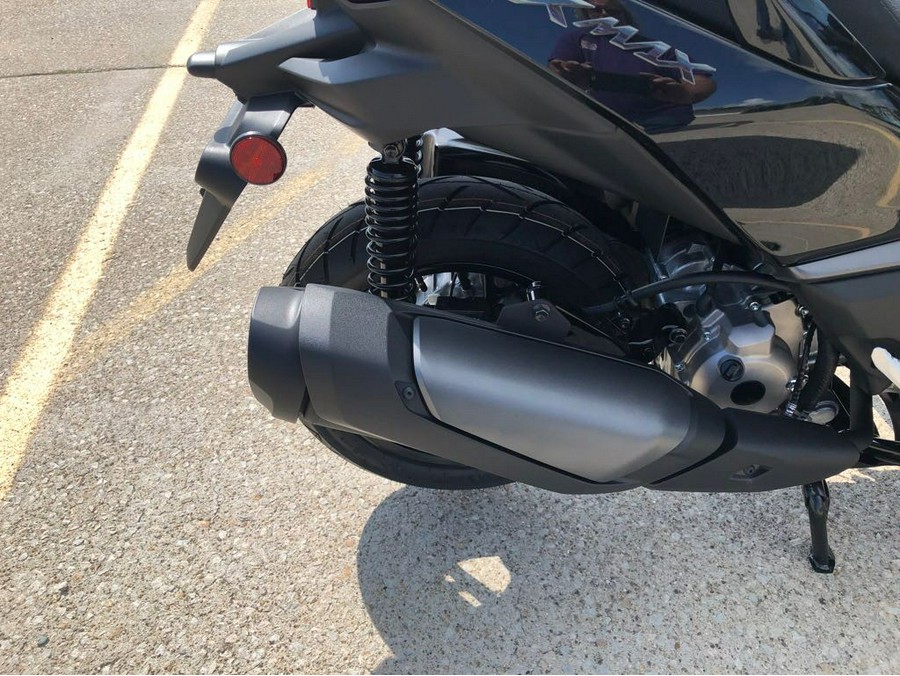 2025 Yamaha XMAX