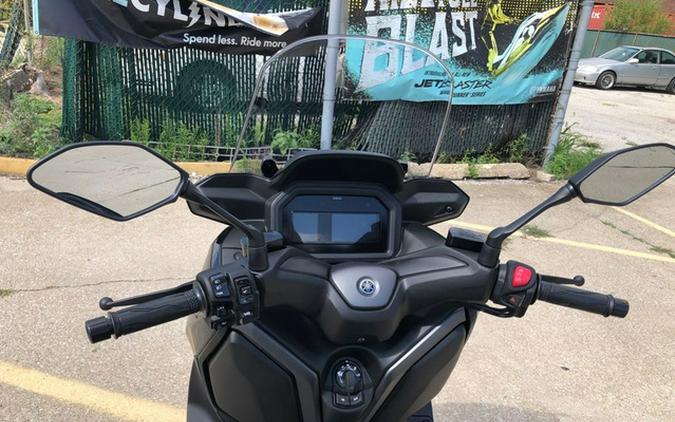 2025 Yamaha XMAX