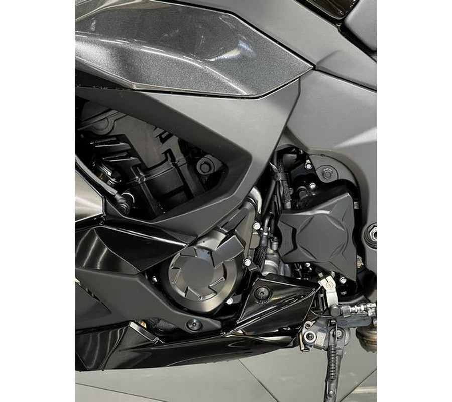 2026 Kawasaki Ninja® 1100SX ABS