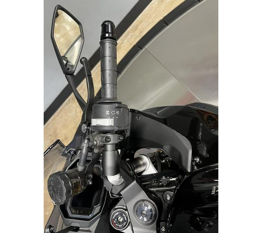 2026 Kawasaki Ninja® 1100SX ABS