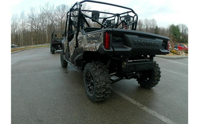 2025 Honda PIONEER 1000-6 DLX CREW Deluxe