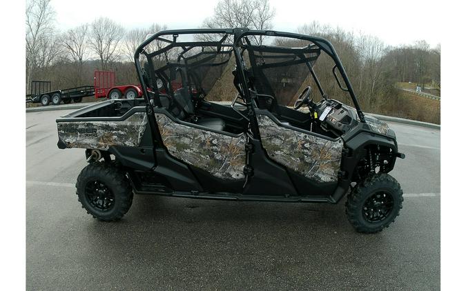 2025 Honda PIONEER 1000-6 DLX CREW Deluxe