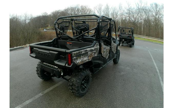 2025 Honda PIONEER 1000-6 DLX CREW Deluxe