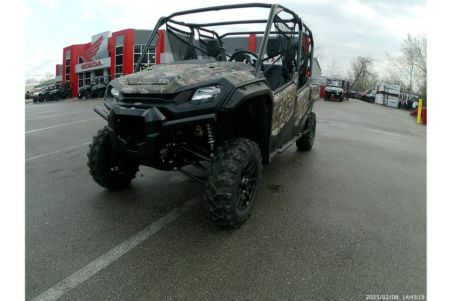 2025 Honda PIONEER 1000-6 DLX CREW Deluxe