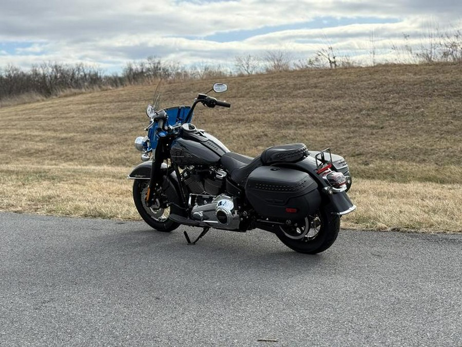 2026 Harley-Davidson® FLHC - Heritage Classic
