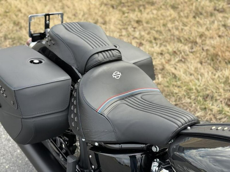 2026 Harley-Davidson® FLHC - Heritage Classic