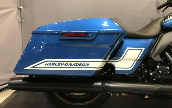 Harley-Davidson® Road Glide® ST 2023