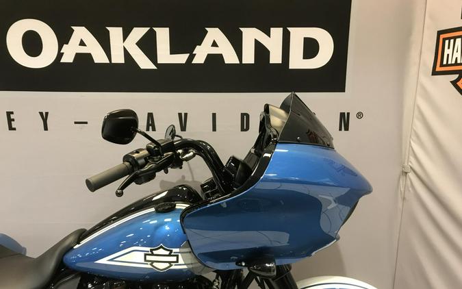 Harley-Davidson® Road Glide® ST 2023