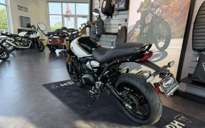 2026 Triumph Speed 400 Base
