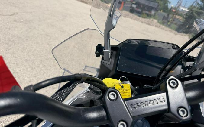 2022 CFMOTO 650 Adventura